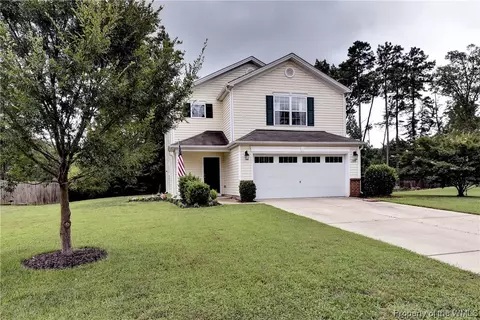 7209 Vaden Dr, Gloucester, VA 23061 photo 2