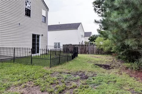 7209 Vaden Dr, Gloucester, VA 23061 photo 27