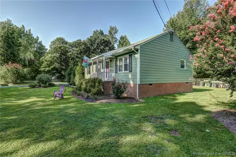 6312 Maple Rd, Quinton, VA 23141 photo 4
