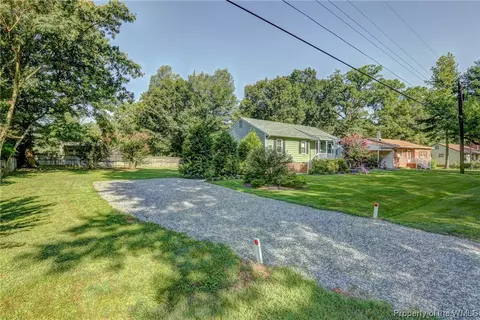 6312 Maple Rd, Quinton, VA 23141 photo 5