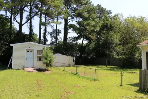 409 Goosley Rd, Yorktown, VA 23690 photo 5