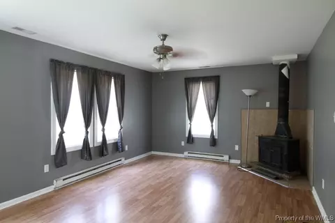 409 Goosley Rd, Yorktown, VA 23690 photo 6