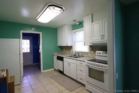 409 Goosley Rd, Yorktown, VA 23690 photo 10