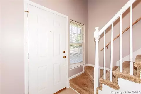 704 Queens Path, Williamsburg, VA 23185 photo 9