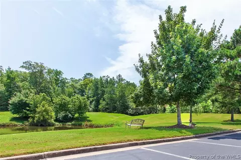 704 Queens Path, Williamsburg, VA 23185 photo 4