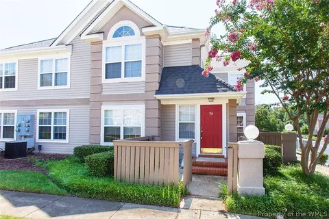 704 Queens Path, Williamsburg, VA 23185 photo 7