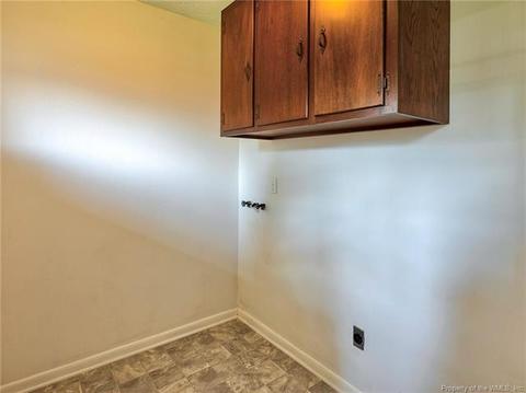12 Prince George Dr, Hampton, VA 23669 photo 11