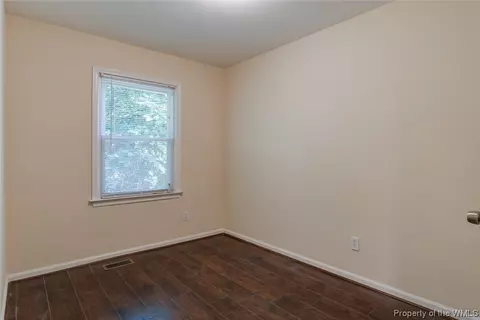 13 Kempton St, Hampton, VA 23669 photo 17