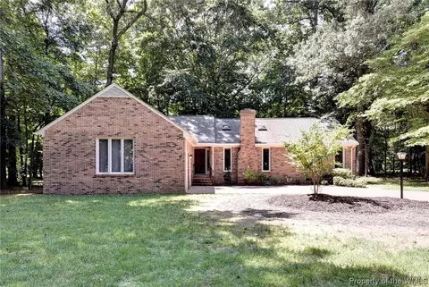 105 Peyton Rd, Williamsburg, VA 23185 photo 1
