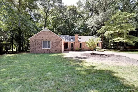 105 Peyton Rd, Williamsburg, VA 23185 photo 3