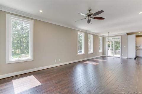 4029 S Riverside Dr, Lanexa, VA 23089 photo 9