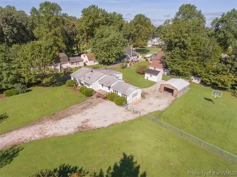 8153 Highview Dr, Gloucester, VA 23061 photo 35