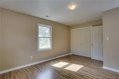 8153 Highview Dr, Gloucester, VA 23061 photo 18
