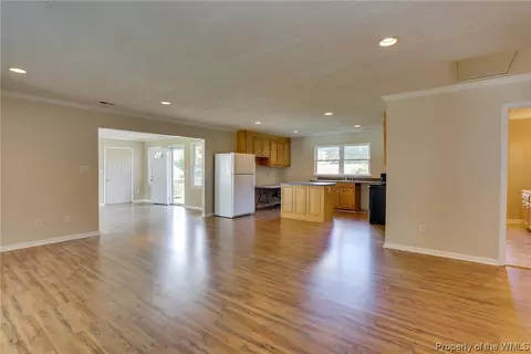 8153 Highview Dr, Gloucester, VA 23061 photo 8