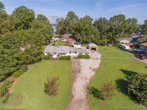 8153 Highview Dr, Gloucester, VA 23061 photo 34