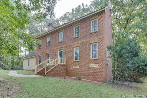145 Devon Rd, Williamsburg, VA 23188 photo 3