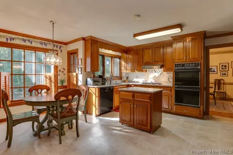 145 Devon Rd, Williamsburg, VA 23188 photo 15