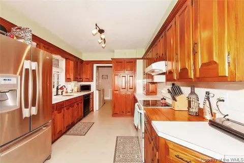 100 E Pinecrest Rd, Wakefield, VA 23888 photo 14