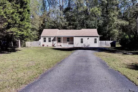 112 Sand Dr, Williamsburg, VA 23188 photo 1