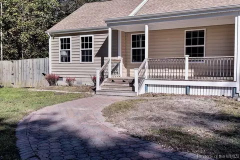 112 Sand Dr, Williamsburg, VA 23188 photo 4