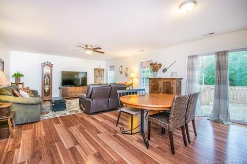3244 N Riverside Dr, Lanexa, VA 23089 photo 8