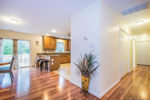 3244 N Riverside Dr, Lanexa, VA 23089 photo 7