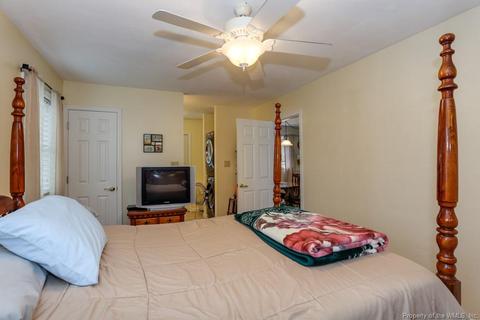 299 Concord Dr, Hampton, VA 23666 photo 15