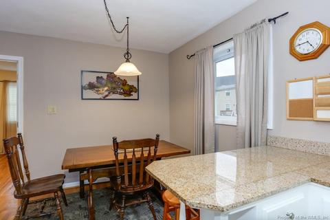 299 Concord Dr, Hampton, VA 23666 photo 9