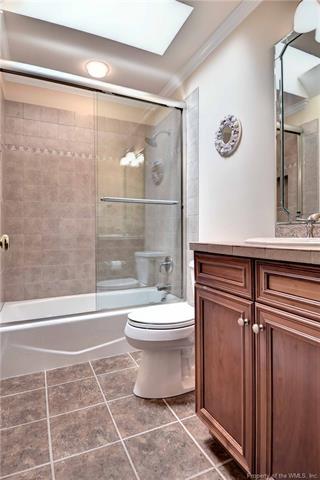 107 Huntercombe, Williamsburg, VA 23188 photo 32
