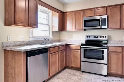 36 Glascow Way, Hampton, VA 23669 photo 7