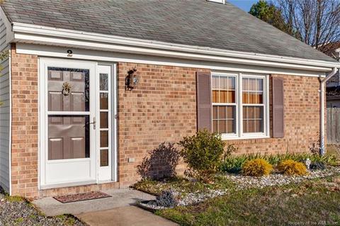 2 Covenant Ct, Hampton, VA 23666 photo 1