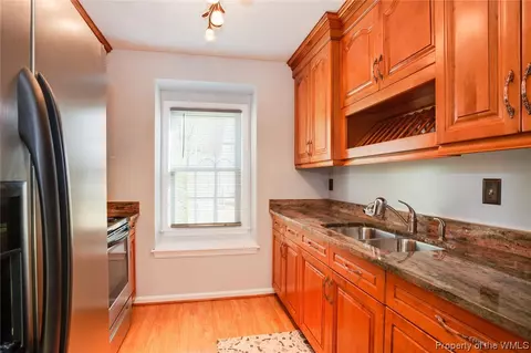 2 Covenant Ct, Hampton, VA 23666 photo 2