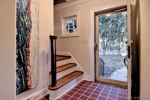 710 Goodwin St, Williamsburg, VA 23185 photo 2