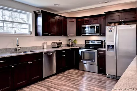 2713 Shell Rd, Hampton, VA 23661 photo 8