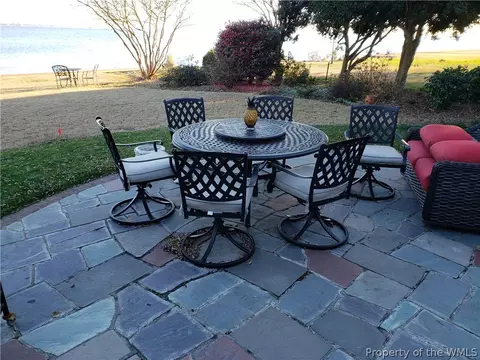 4022 Chesapeake Ave, Hampton, VA 23669 photo 8