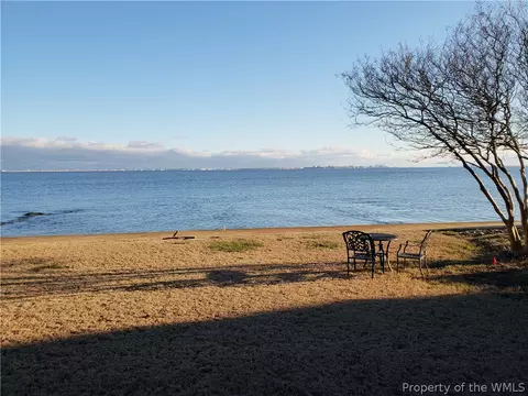 4022 Chesapeake Ave, Hampton, VA 23669 photo 9