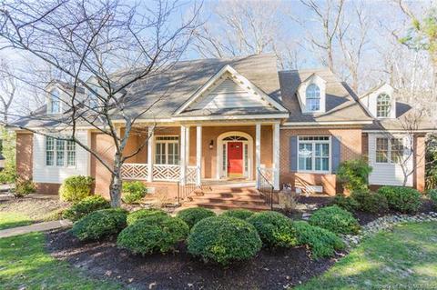 8 Hague Close, Williamsburg, VA 23185 photo 1