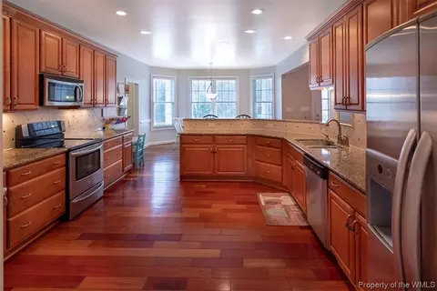 4820 Colby Dr, Lanexa, VA 23089 photo 10
