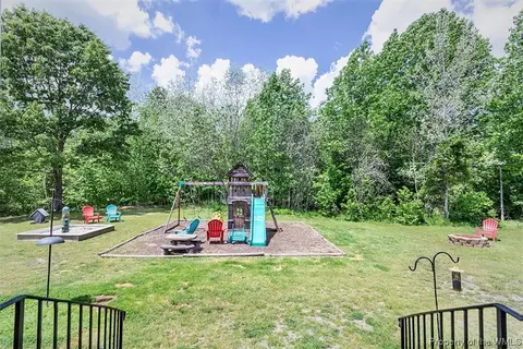 4820 Colby Dr, Lanexa, VA 23089 photo 49