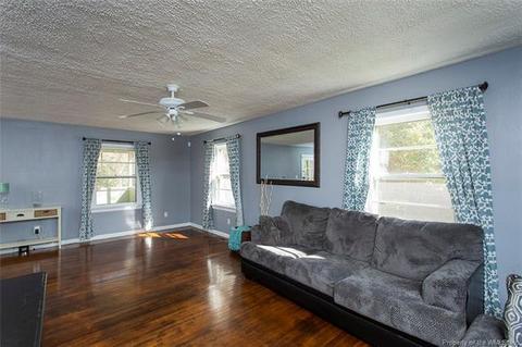 106 Raymond Dr, Hampton, VA 23666 photo 7
