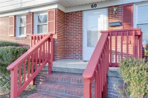 60 Wheatland Dr, Hampton, VA 23666 photo 3