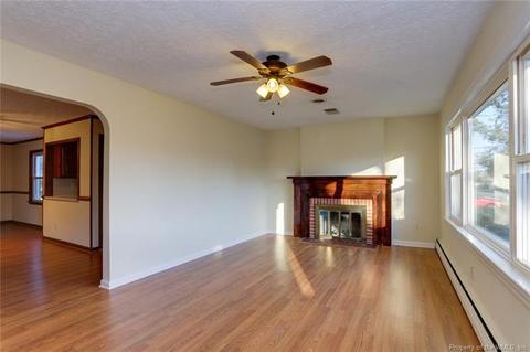 60 Wheatland Dr, Hampton, VA 23666 photo 11