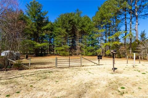 Undisclosed, Lanexa, VA 23089 photo 10