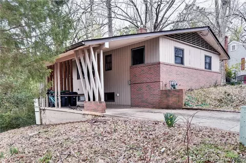 312 Cary St, Williamsburg, VA 23185 photo 3