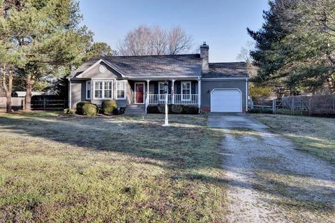 213 Reflection Dr, Williamsburg, VA 23188 photo 1