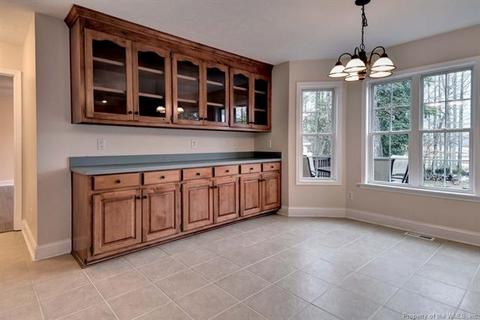301 Cove Ct, Lanexa, VA 23089 photo 9
