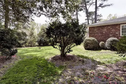 272 E Queens Dr, Williamsburg, VA 23185 photo 31