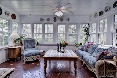 272 E Queens Dr, Williamsburg, VA 23185 photo 17