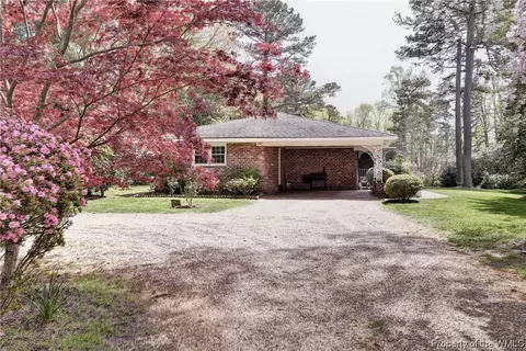 272 E Queens Dr, Williamsburg, VA 23185 photo 36