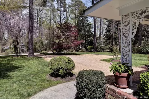 272 E Queens Dr, Williamsburg, VA 23185 photo 26